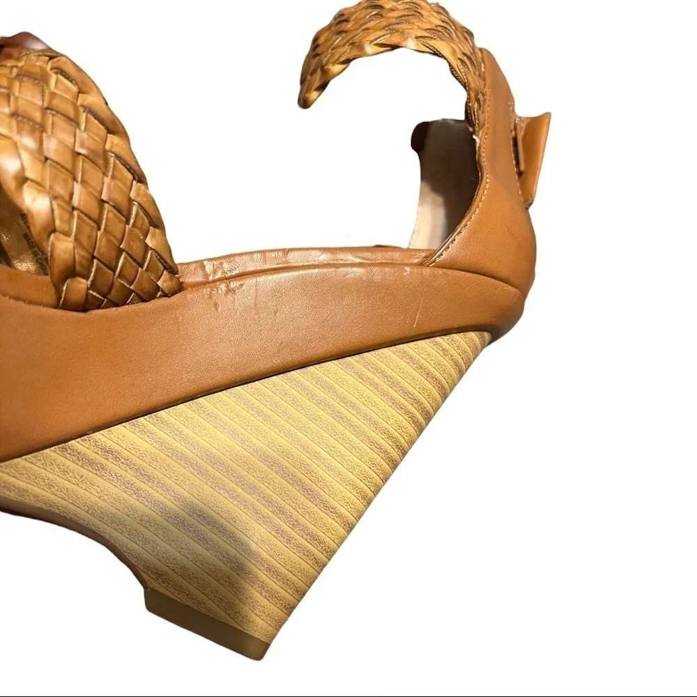 BCBGeneration Candiss Roll Weave Vachetta Open-toe 5”Wedge Platform Sandal 7B